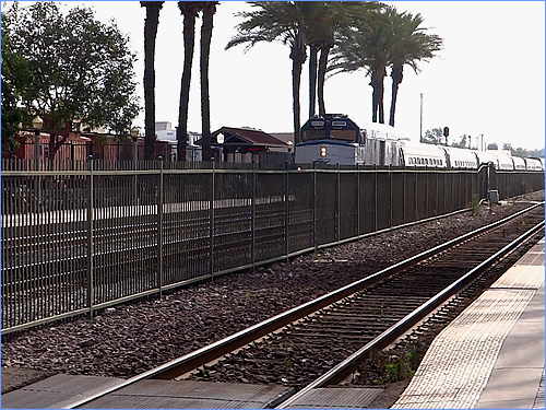 南カリフォルニア日帰り列車の旅 フラトン駅の風景