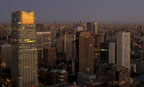【東京タワー俯瞰風景】みかん色の窓